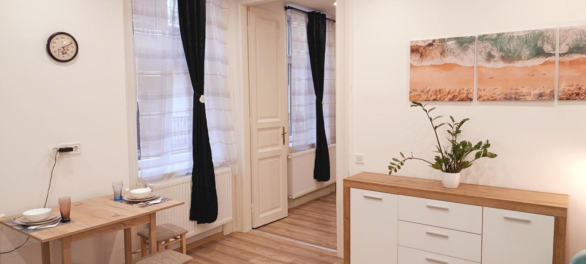 ブダペストPretty Flat In The Centerアパートメント エクステリア 写真